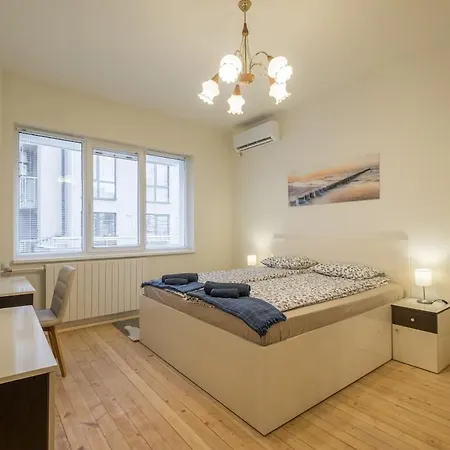 Stylish Center Flat 100m To Vitosha Blvd * Sofya