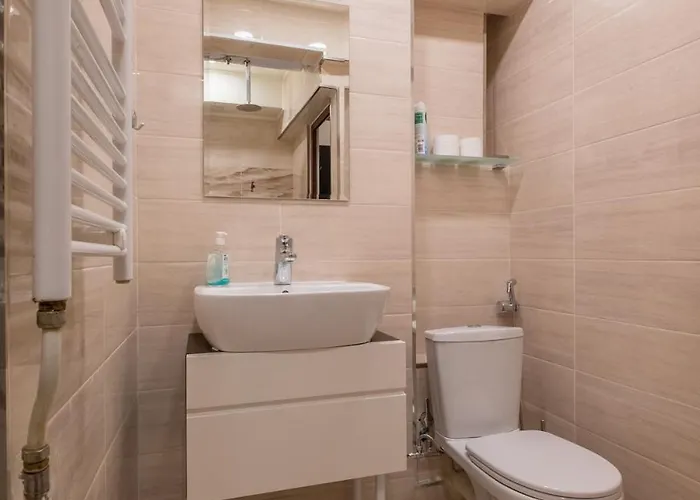 Stylish Center Flat 100m To Vitosha Blvd * ソフィア